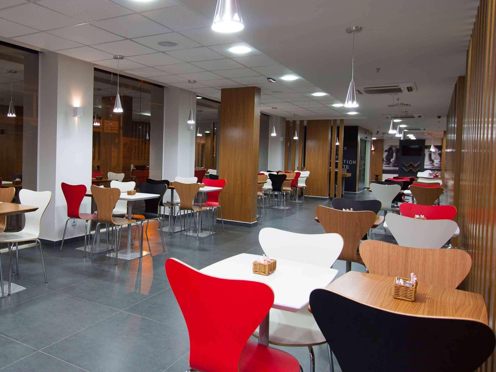Hotel Ibis Cascavel Extérieur photo
