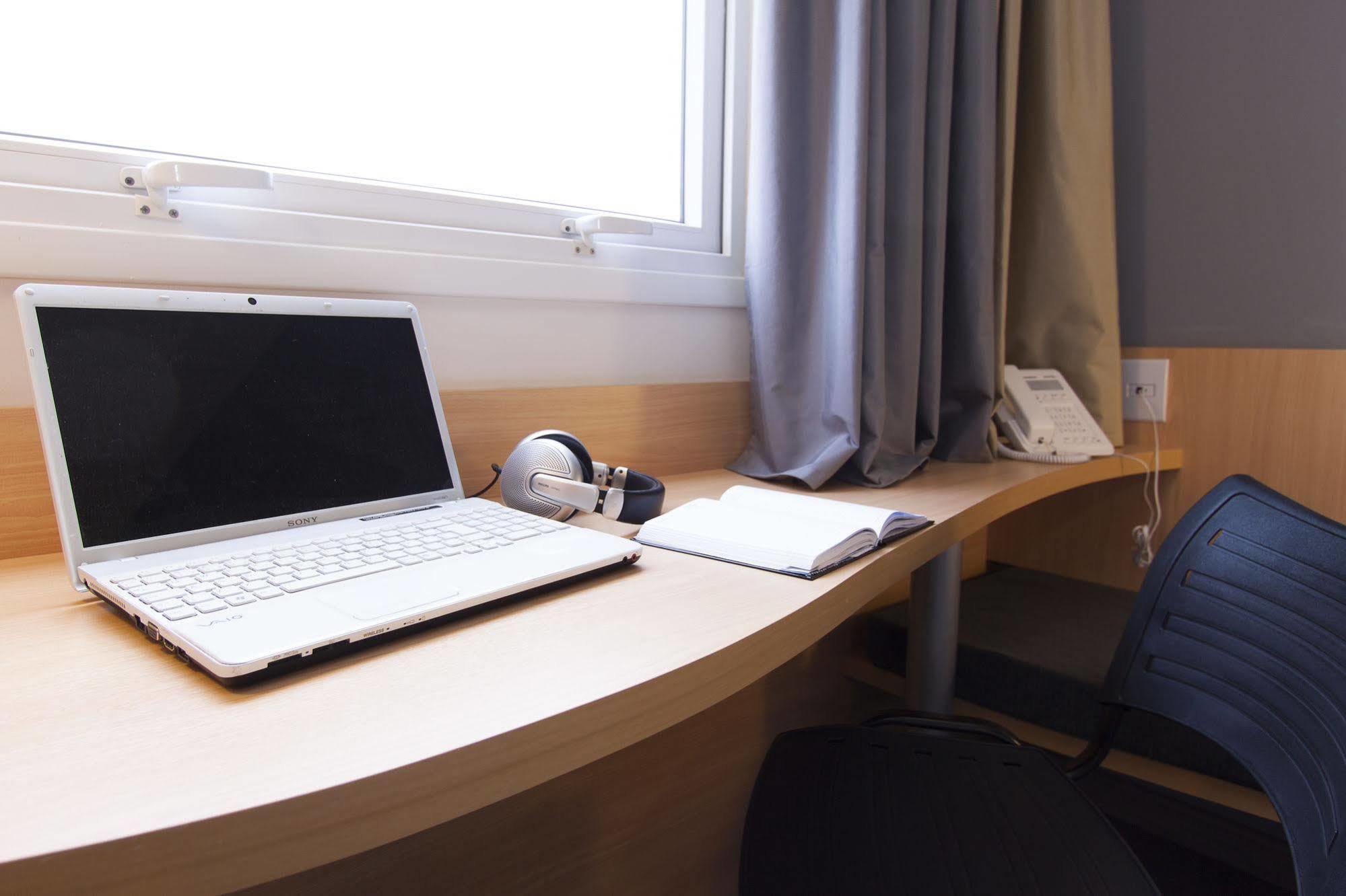 Hotel Ibis Cascavel Extérieur photo
